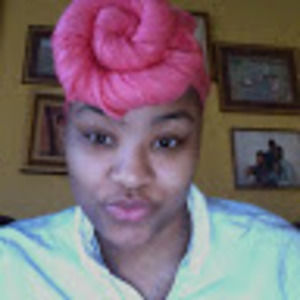 Meet your Posher, Dionna